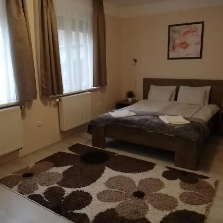 Apartman Tulip Family Eger